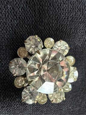 Vintage Clear Rhinestone Cluster Brooch - Sparkling Crystal Tone